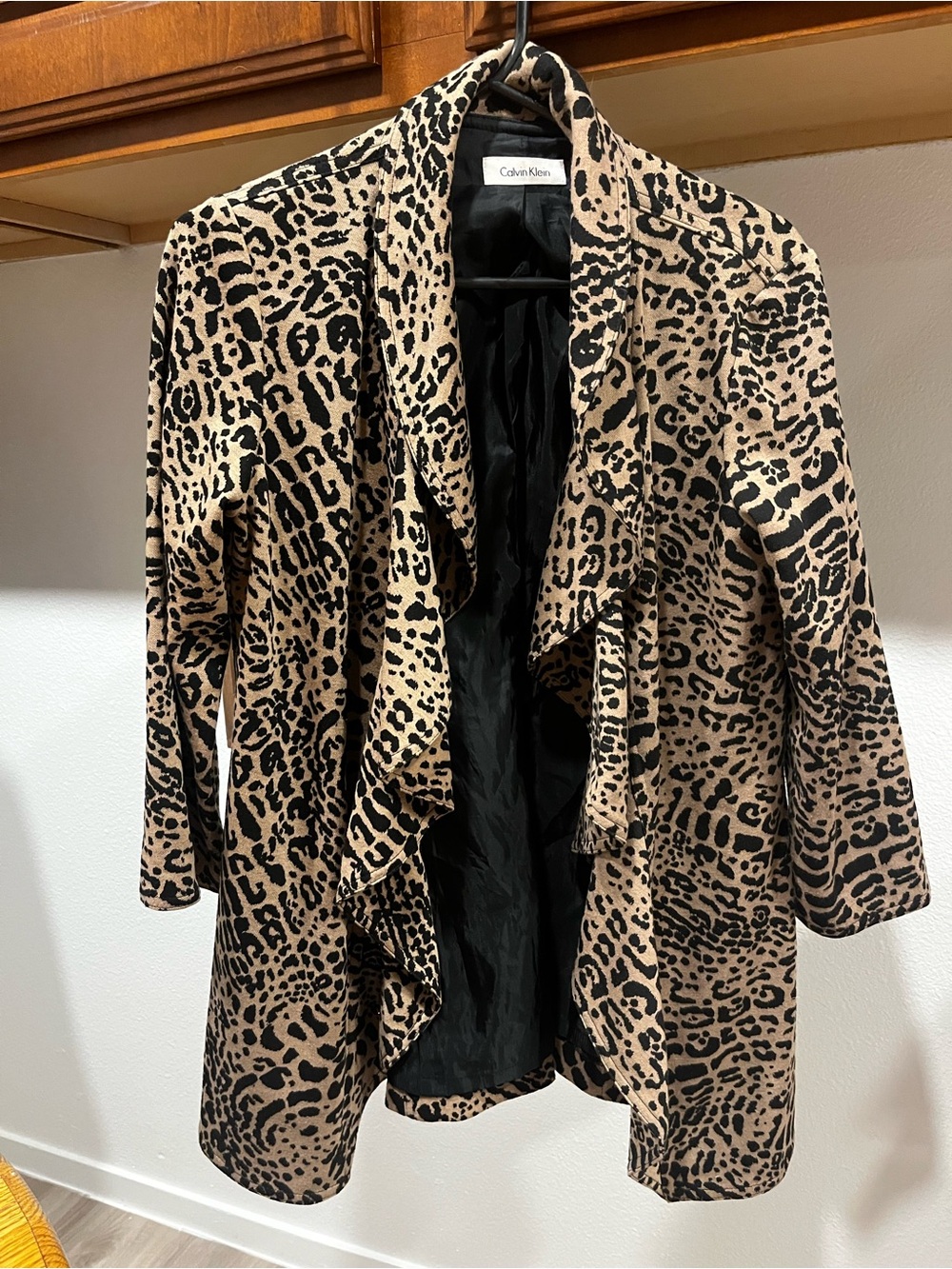 Y2K Calvin Klein Beige and Black Leopard Print Cascade Jacket excellent conditio
